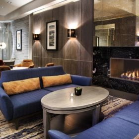 DoubleTree Glasgow Central Lobby